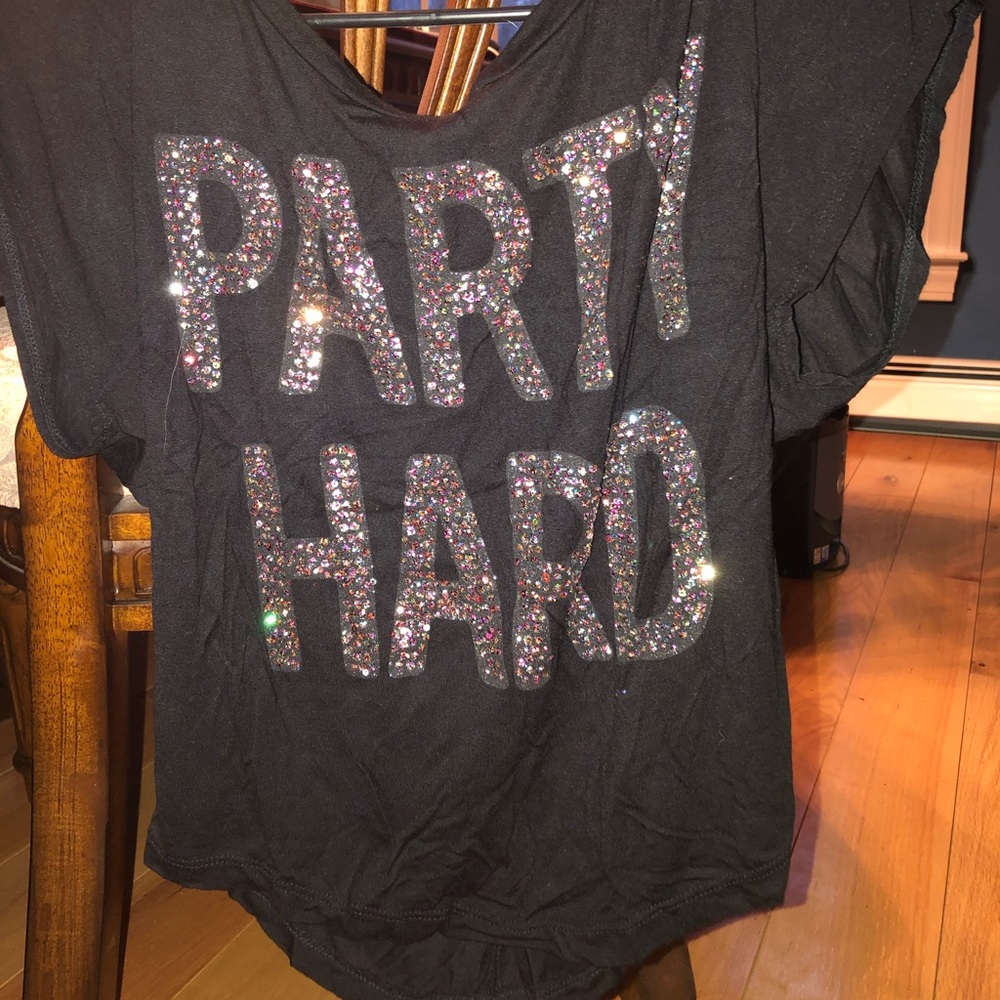 Black T-Shirt with glitter “Party Hard”. Brand: A’gaci. Size: Small